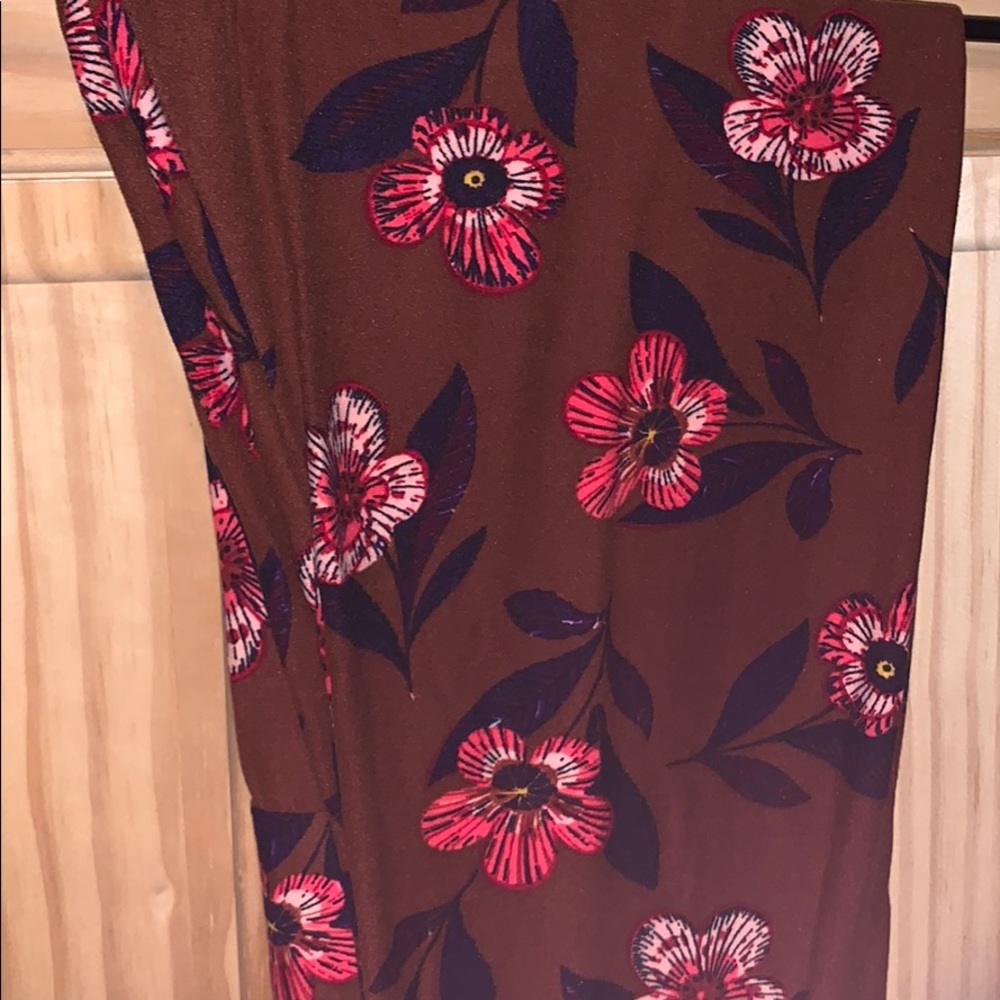 Brown TC lularoe leggings